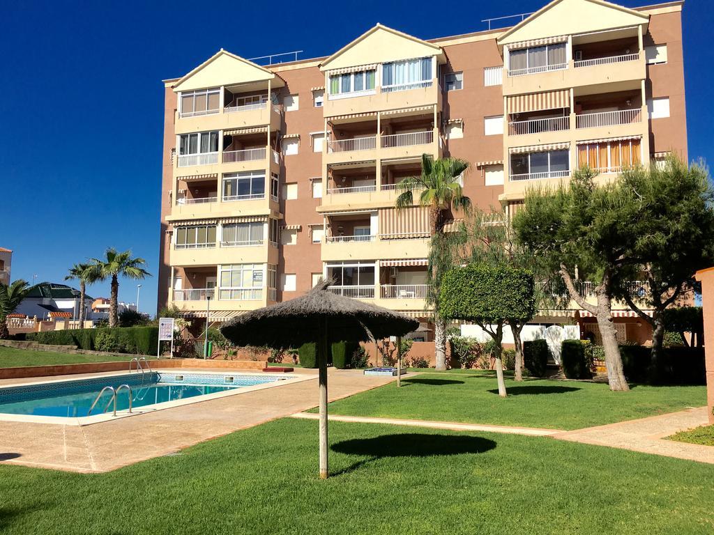Apartamentos Arenales Del Sol II Luaran gambar